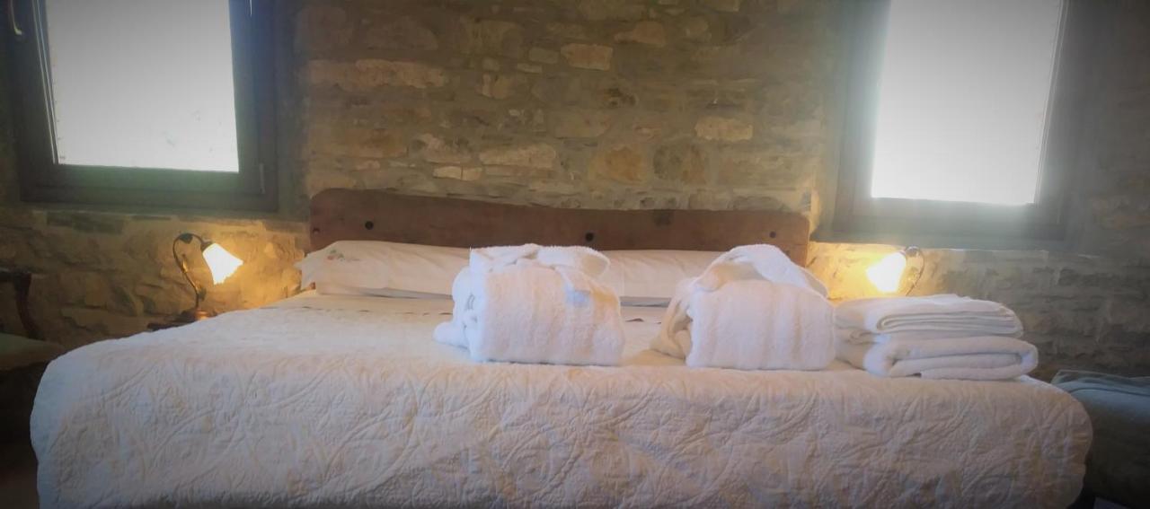 Segarati Relax La Romantica Rocca di Varsi Ngoại thất bức ảnh